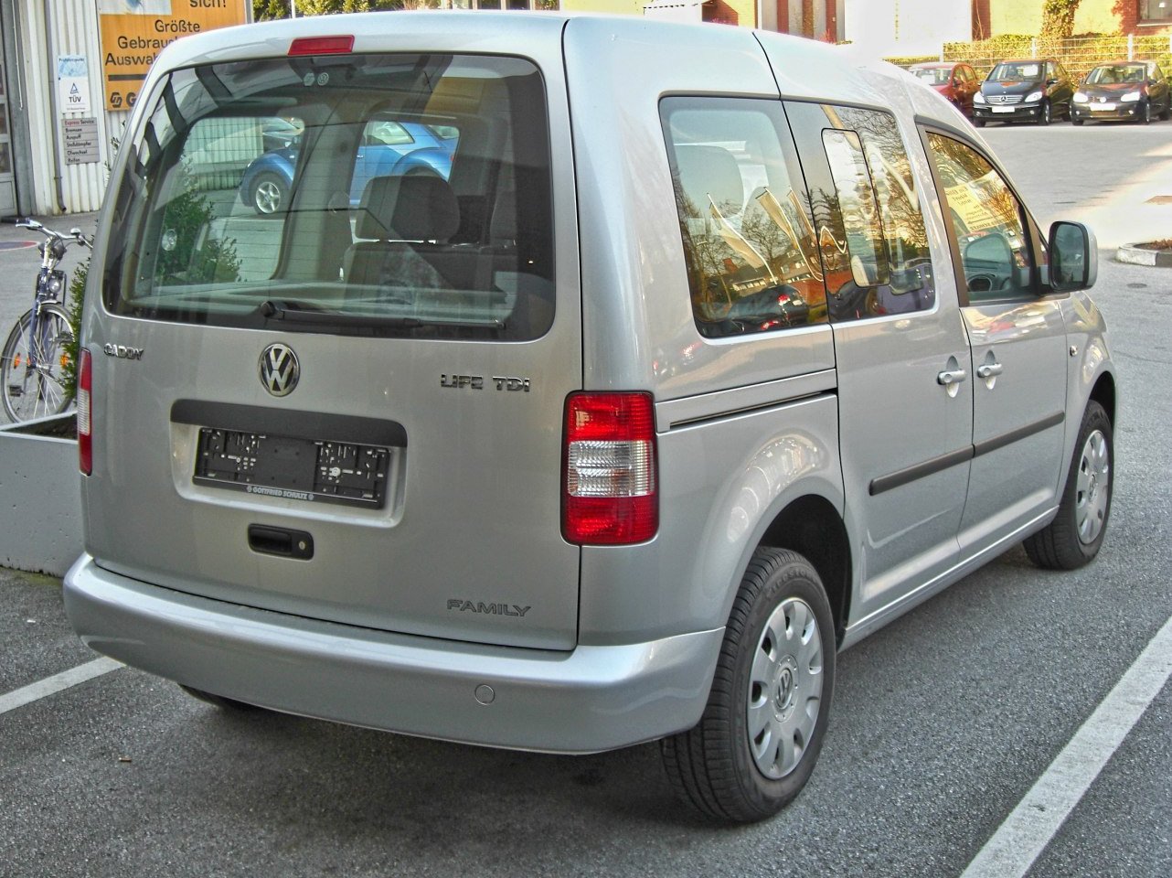 Volkswagen Caddy technical specifications and fuel economy